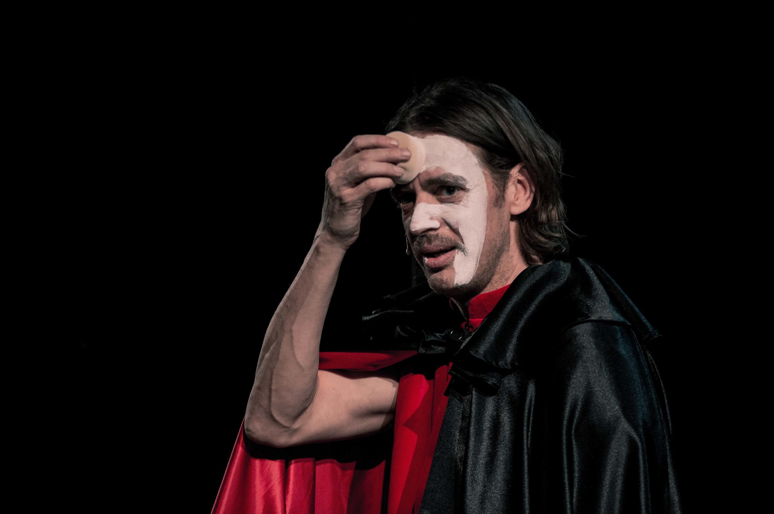 Mefisto, Juhan Ulfsak