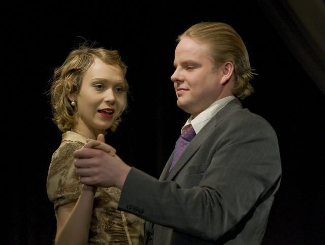 Mari-Liis Lill ja Tiit Sukk luulekavas "Arbujad".