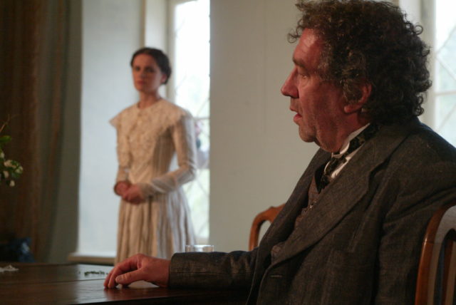 Guido Kangur lavastuses "Kodukoht".