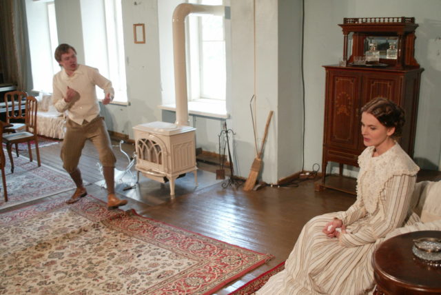 Lagle ja Toompere lavastuses "Kodukoht".