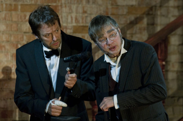 Ivo Uukkivi ja Lauri Lagle lavastuses "Loojang".