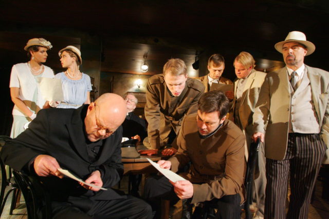 Soll, Lill, Lutsepp, Kabel, Malmsten, Lagle, Sukk, Veinmann lavastuses "Lõputu kohvijoomine".