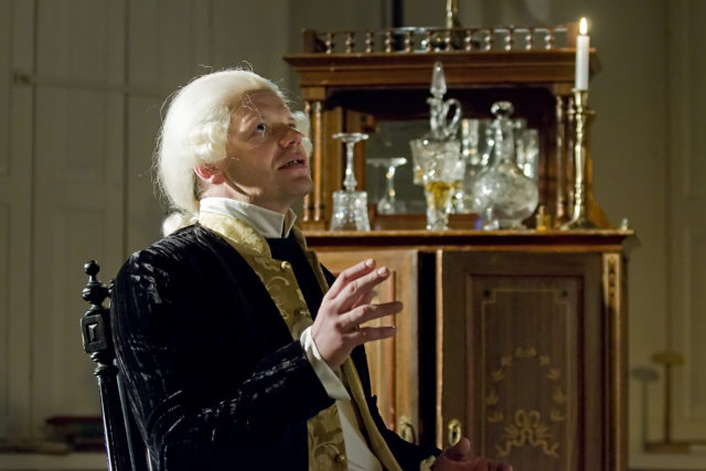 Toompere lavastuses "Marquis d'Artiste".