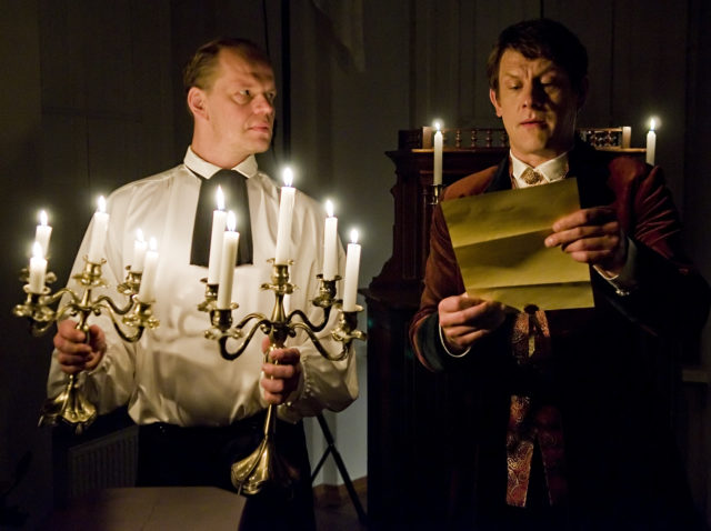 Toompere ja Uuspõld lavastuses "Marquis d'Aartiste".