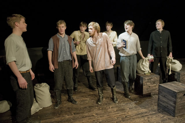 Vennad Piusid, Kalmetid, Oja, Strandberg, Velberg.