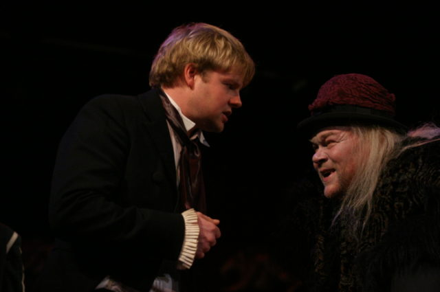 Tiit Sukk ja Ain Lutsepp lavastuses "Gösta Berlingi saaga".