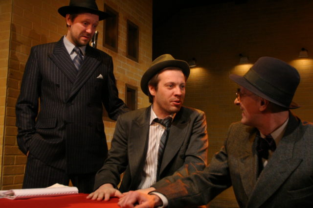 Uukkivi, Malmsten, Ulfsak lavastuses "Müügimehe surm".