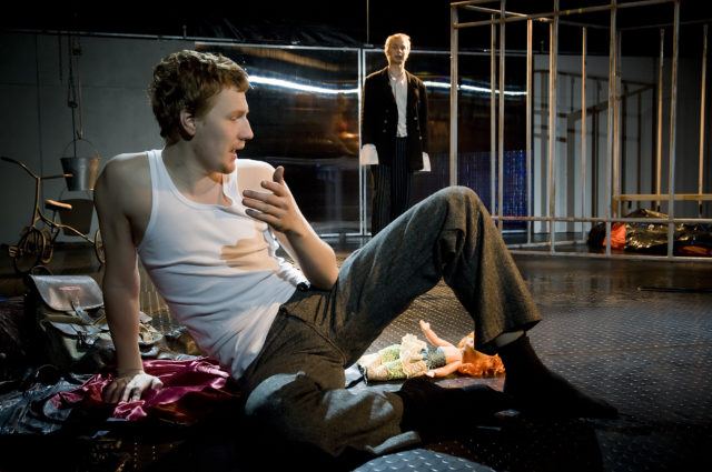 Toompere jr ja Laos lavastuses "Neegri vabastamine kõrgel kunstilisel tasemel".