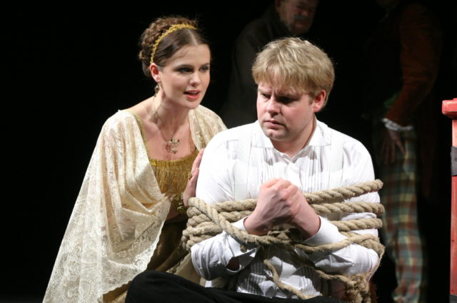 Harriet Toompere ja Tiit Sukk lavastuses "Gösta Berlini saaga".