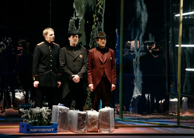 Kabel, Malmsten, Uuspõld lavastuses "Sortsid".