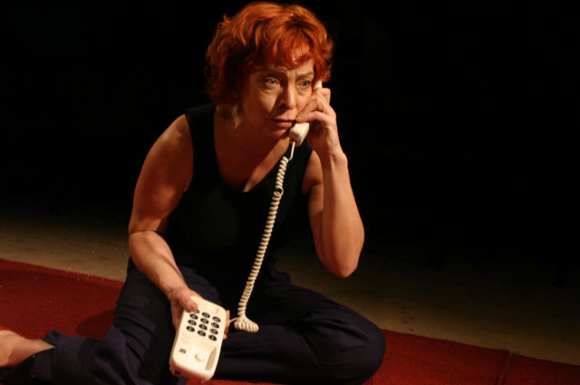 Kaljuste lavastuses "Minu oivaline lahutus".