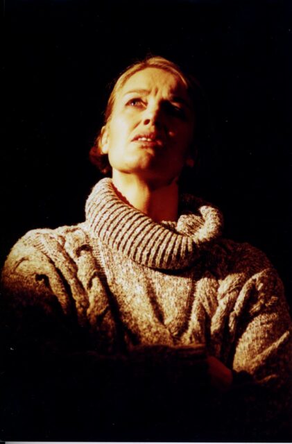 Epp Eespäev lavastuses "Mälestused. Ainult ei tea millest"